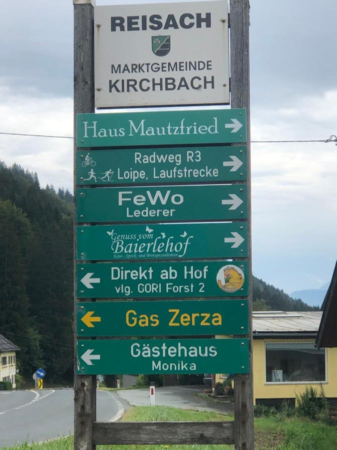 Ferienhaus Mautzfried Reisach エクステリア 写真