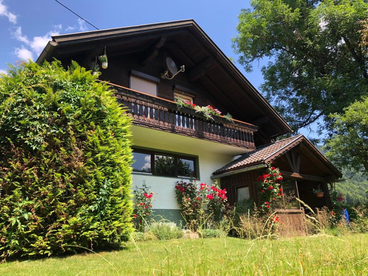 Ferienhaus Mautzfried Reisach エクステリア 写真